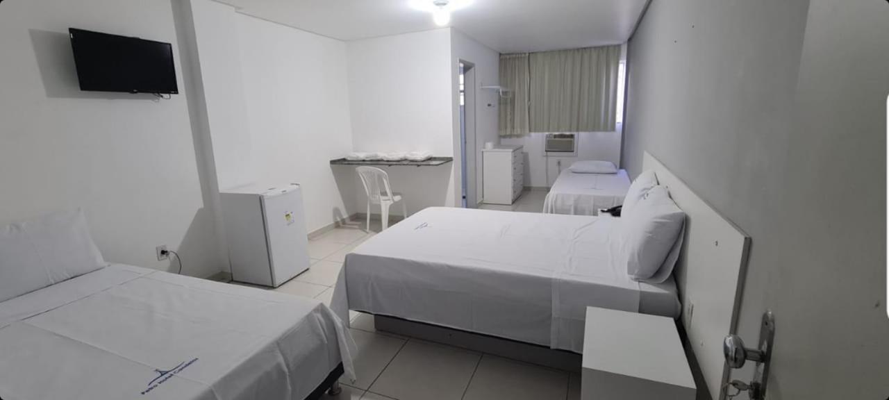 Petro Hotel Candeias Candeias  Esterno foto